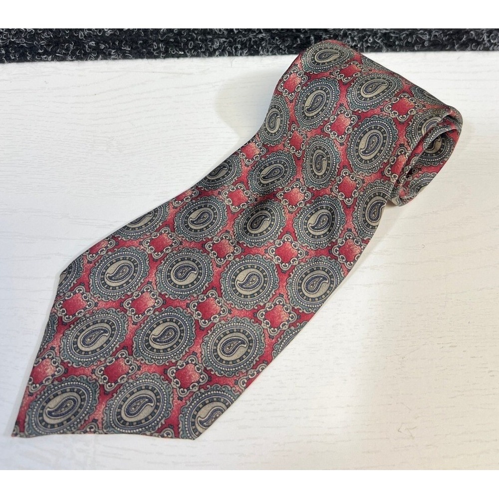 Henry Grethel Paisley‎ Necktie - Red